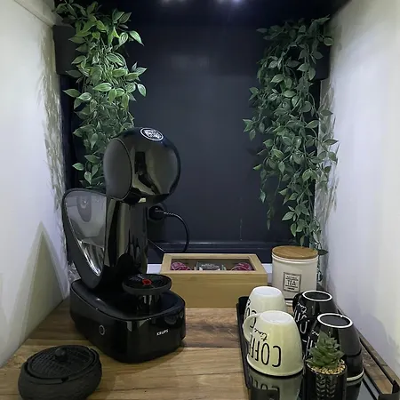 Apartamentul 40 Apartment